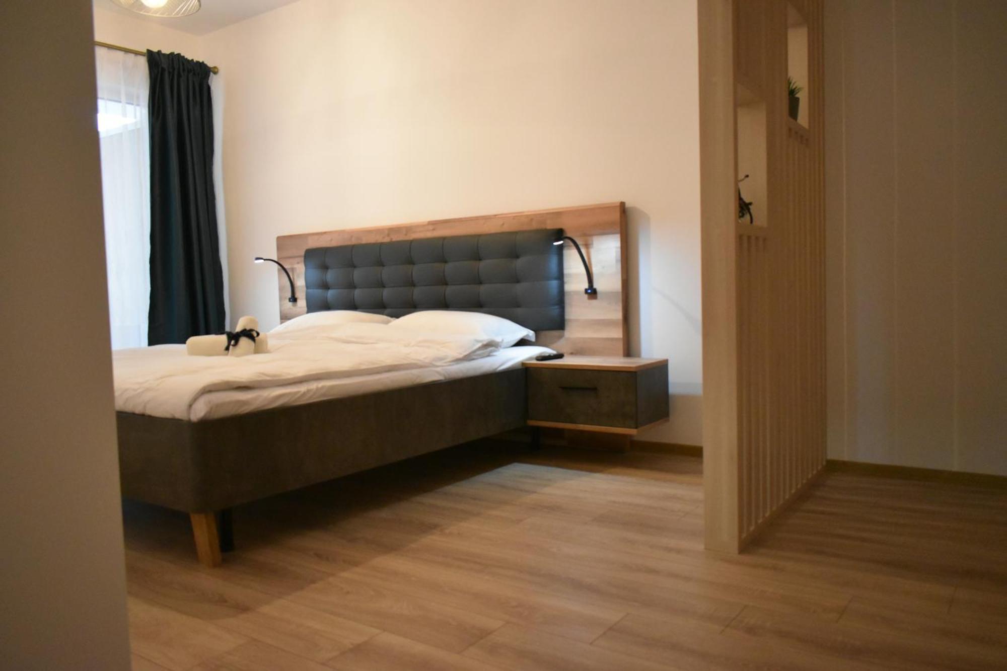 Save Relaxing Residence Braşov Eksteriør billede