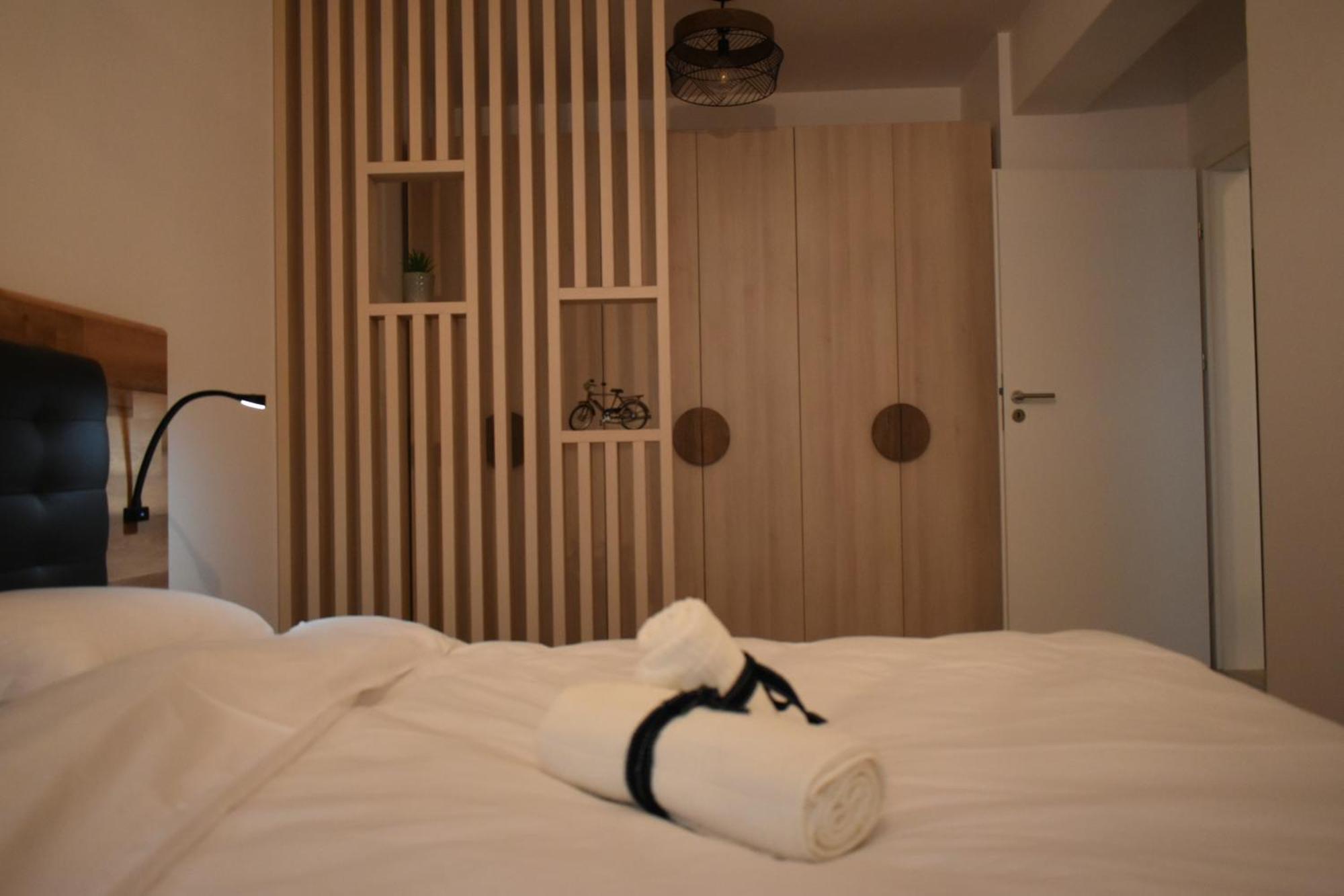 Save Relaxing Residence Braşov Eksteriør billede