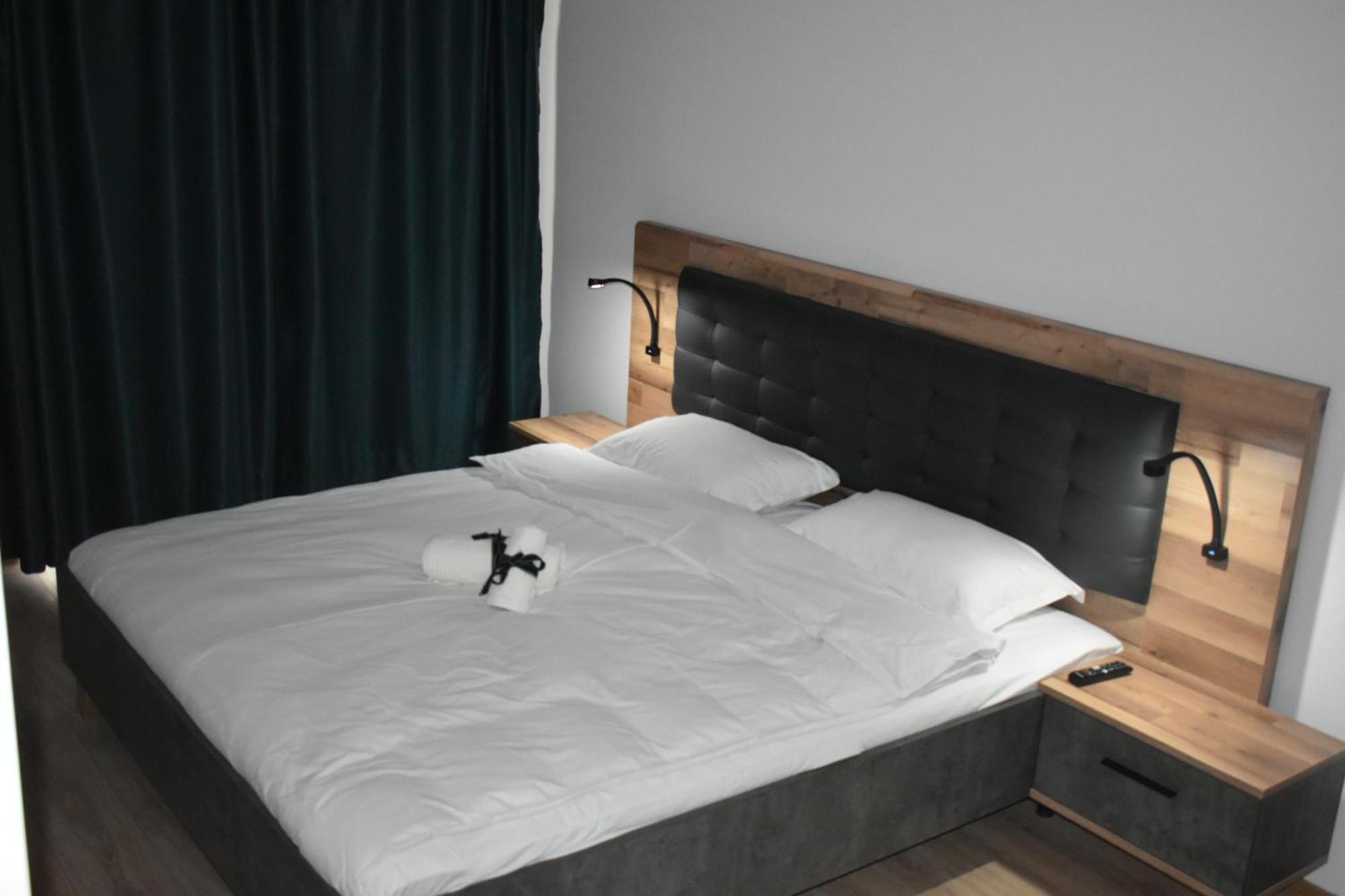 Save Relaxing Residence Braşov Eksteriør billede